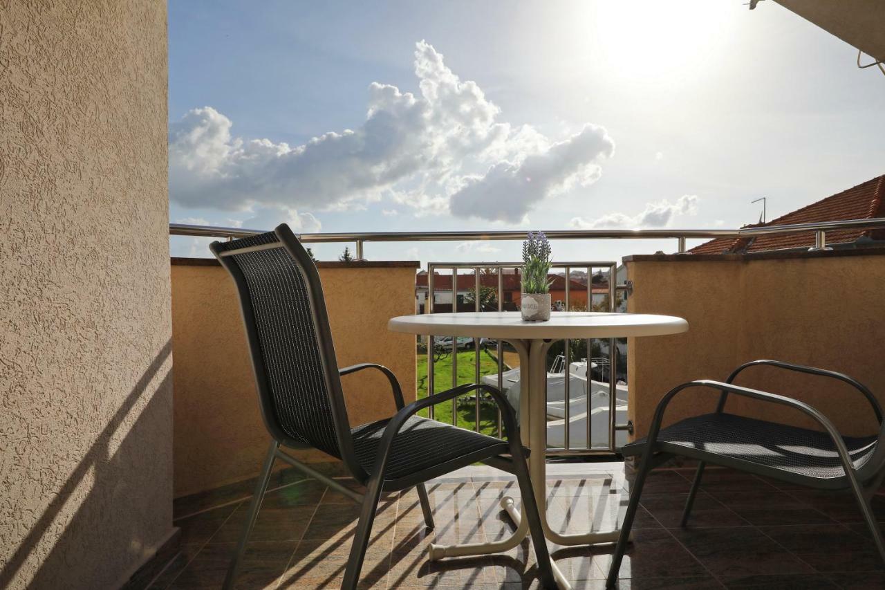 זאדאר Apartments Zelic מראה חיצוני תמונה